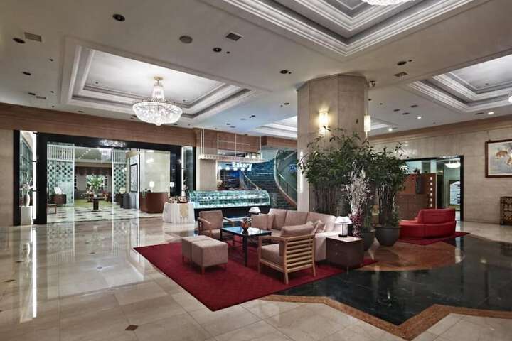 Lobby Entry