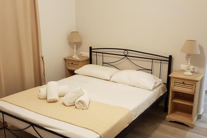 Room 9 of 43