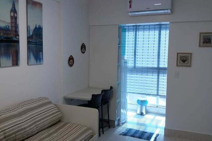 Room 18 of 50