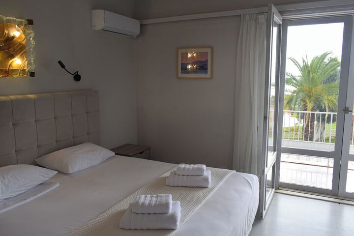 Room 125 of 261