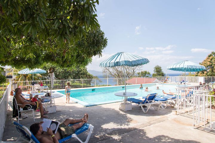 Pools & Facilities