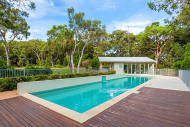 Pool 70 of 78