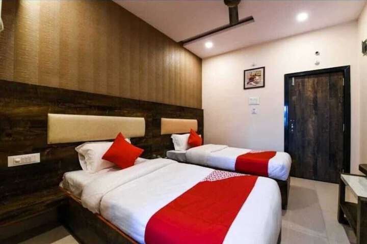 Room 5 of 21