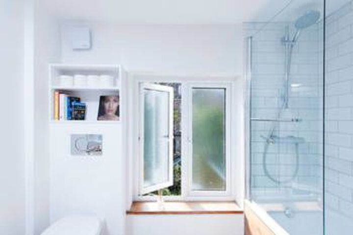 Room 2 of 30