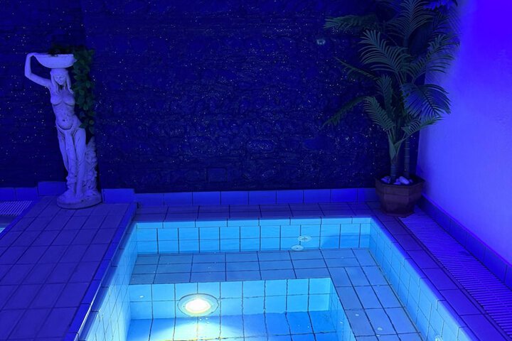 Spa 54 of 81