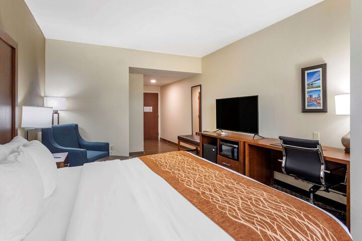 Room 12 of 38