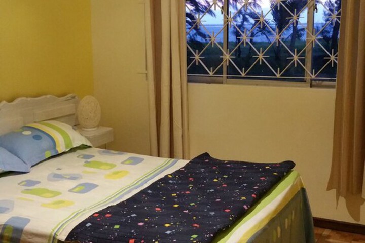 Room 4 of 41