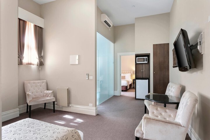 Room 14 of 43