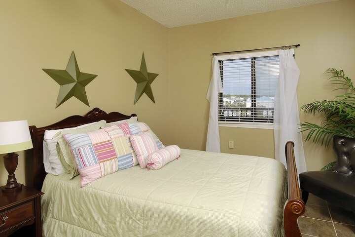 Room 5 of 41