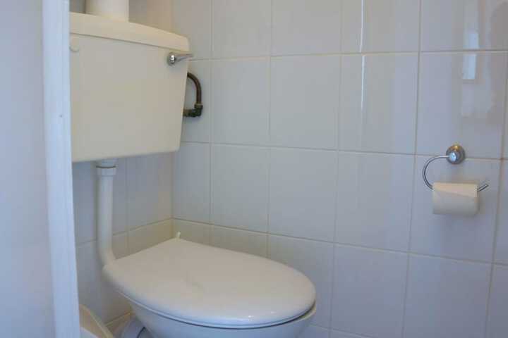 Room 150 of 162