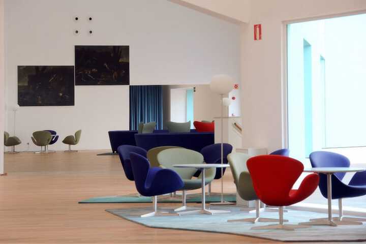 Hotel Lobby