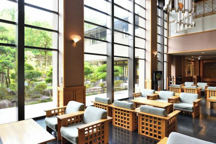 Lobby Entry