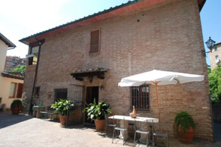 Hotel 6 of 21