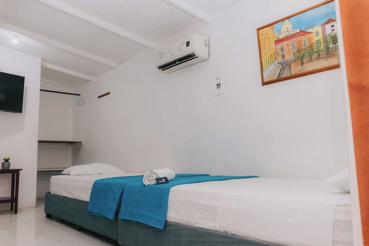 Room 51 of 98