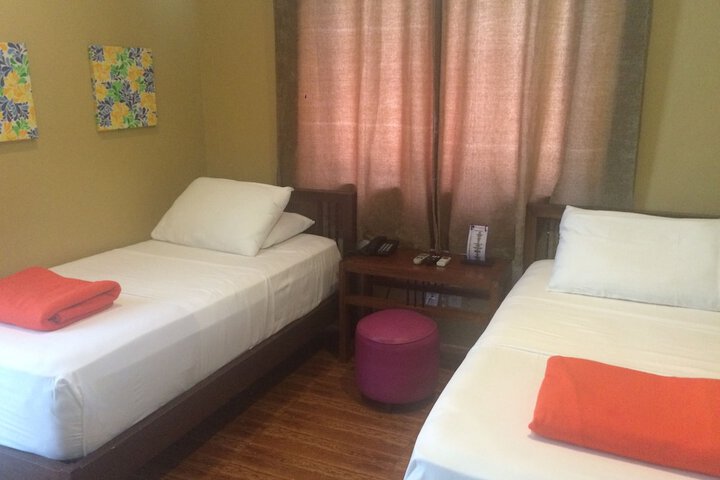 Room 4 of 29