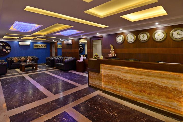 Guest Lobby