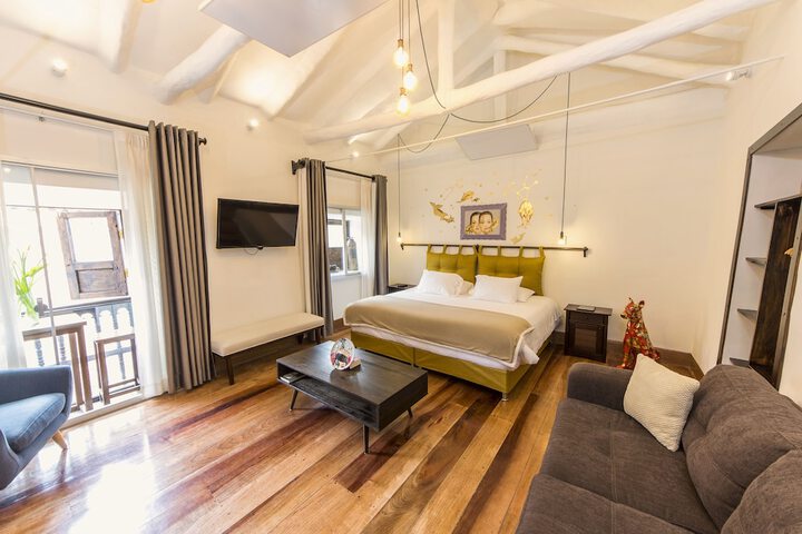 Room 47 of 74