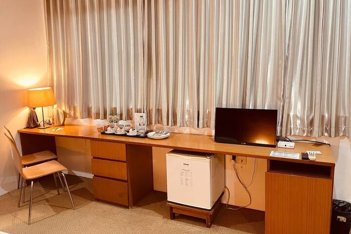 Room 26 of 69