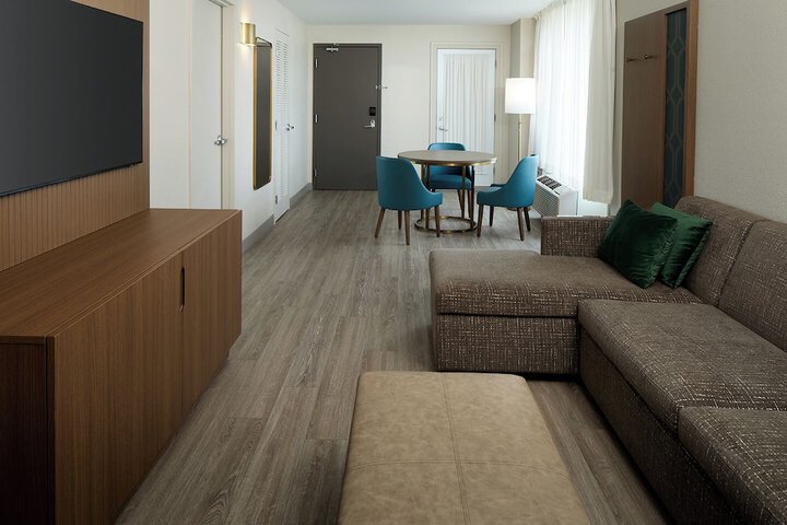 Room 21 of 52