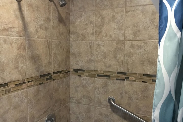 Room 15 of 24
