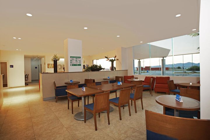 Dining Photos