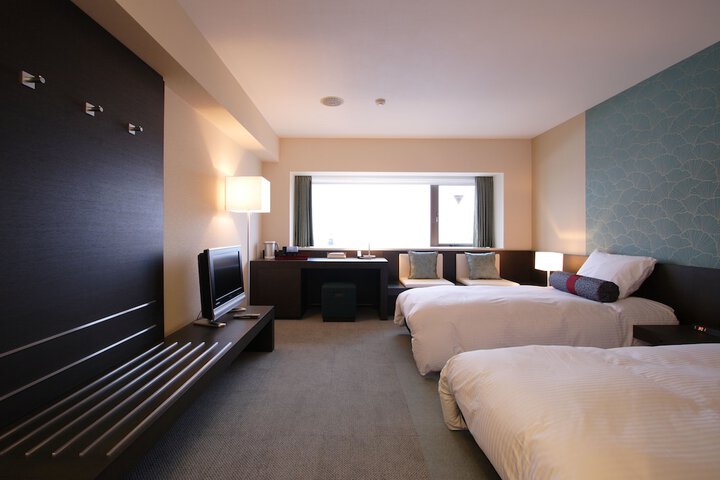 Room 13 of 70