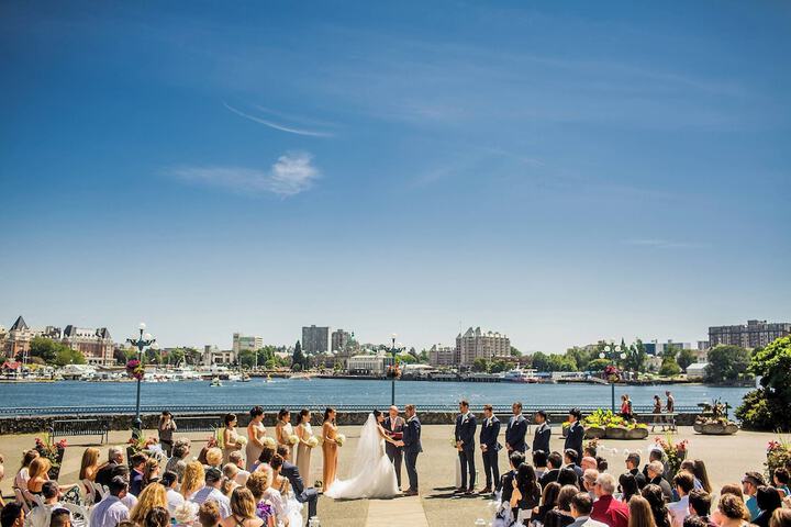 Ballroom/Hall 78 of 99