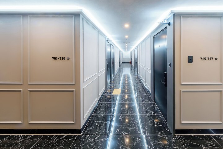 Hotel 17 of 17