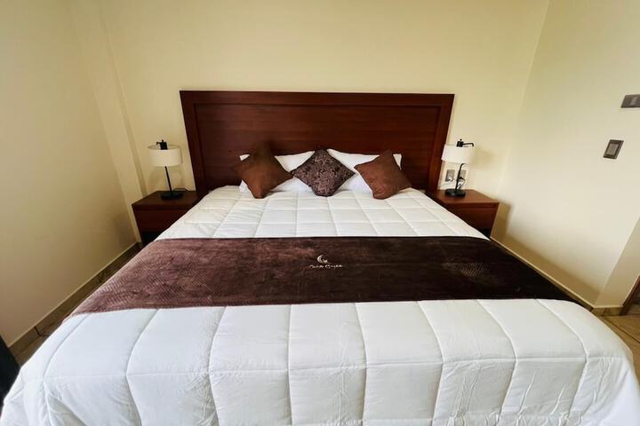 Room 7 of 10