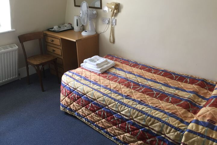 Room 27 of 56