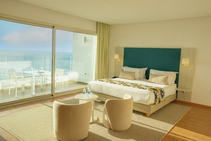 Room 28 of 147