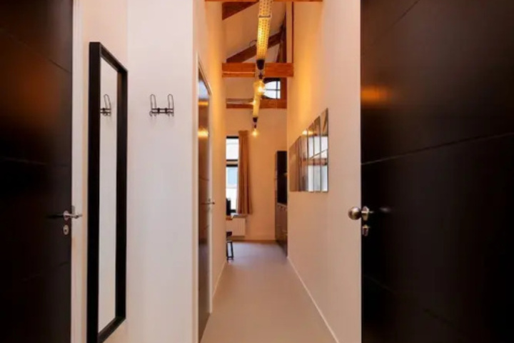 Room 12 of 14