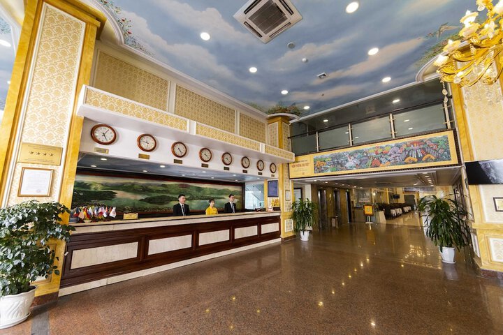 Hotel Interior 17 of 213
