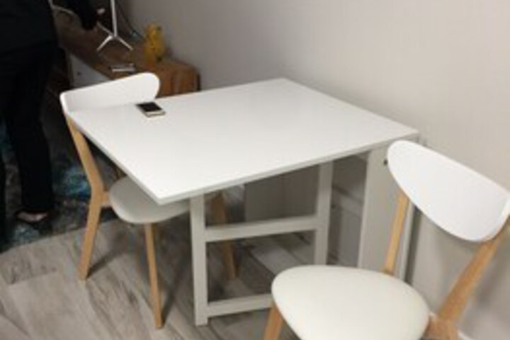 Room 9 of 31