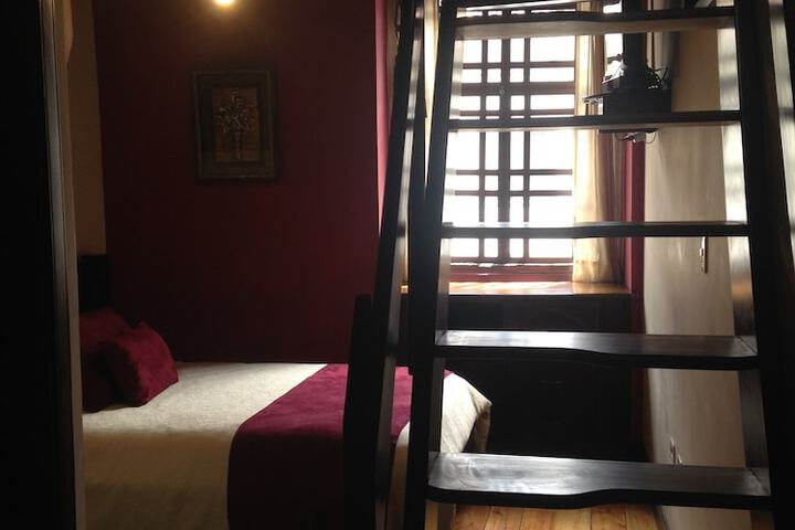 Room 11 of 50