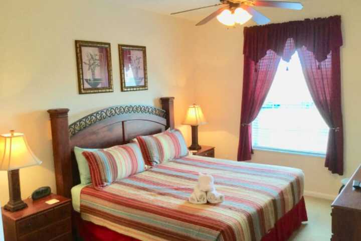 Room 17 of 43