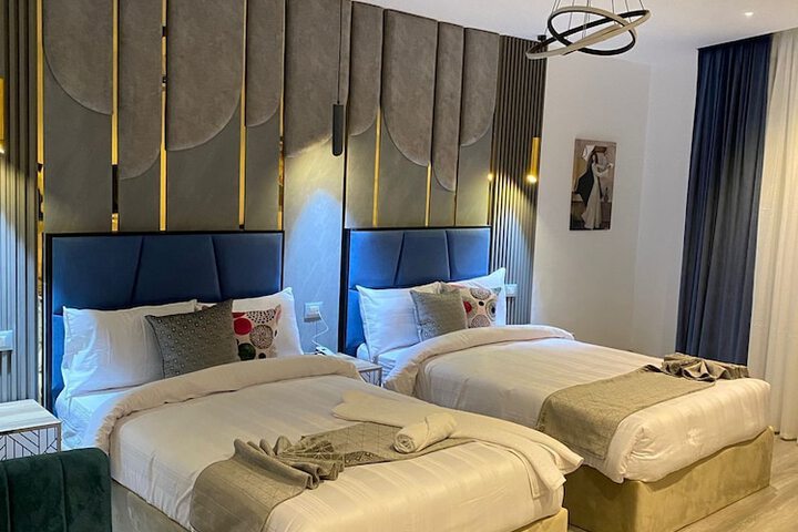 Room 69 of 135