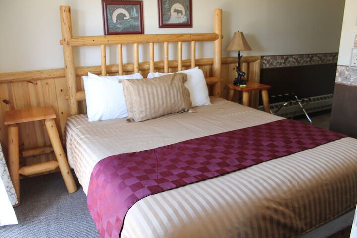 Standard | King Bed (51 of 51)