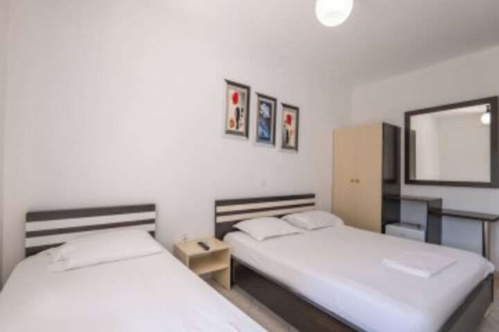 Room 21 of 88