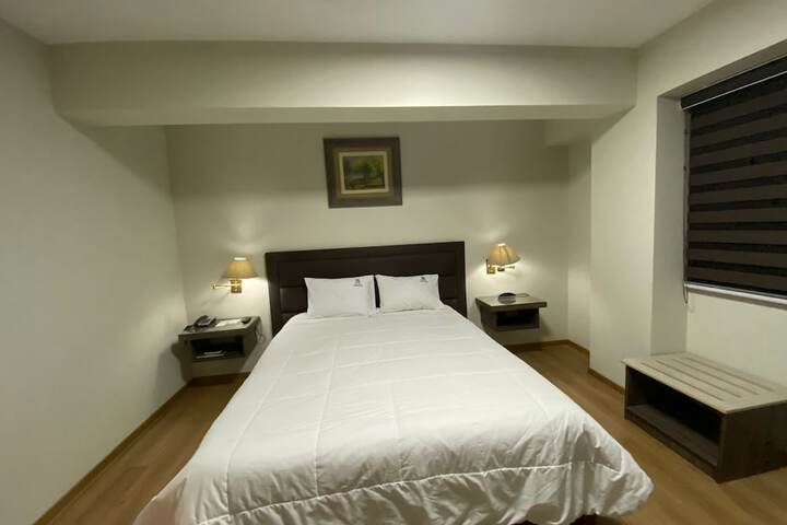 Room 16 of 42