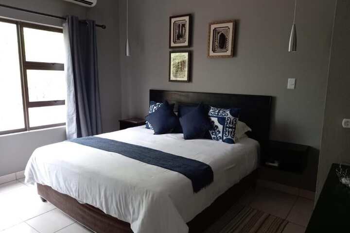 Room 14 of 96