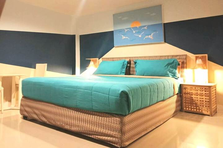 Room 17 of 50