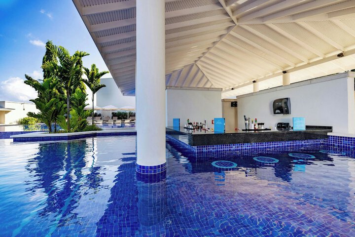 Pool 124 of 255