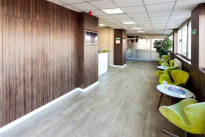 Entrance & Lobby