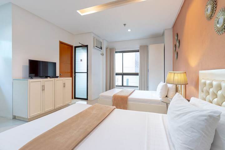 Room 7 of 30