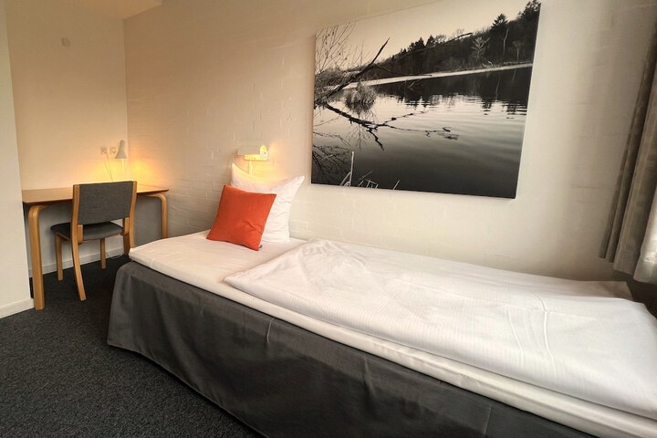 Room 21 of 44