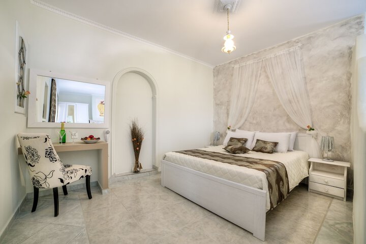 Room 10 of 63