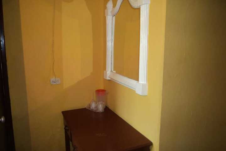 Room 16 of 26