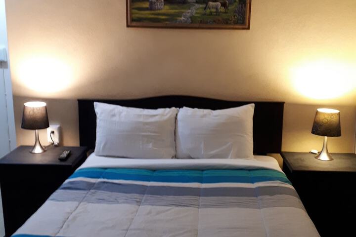 Room 54 of 94