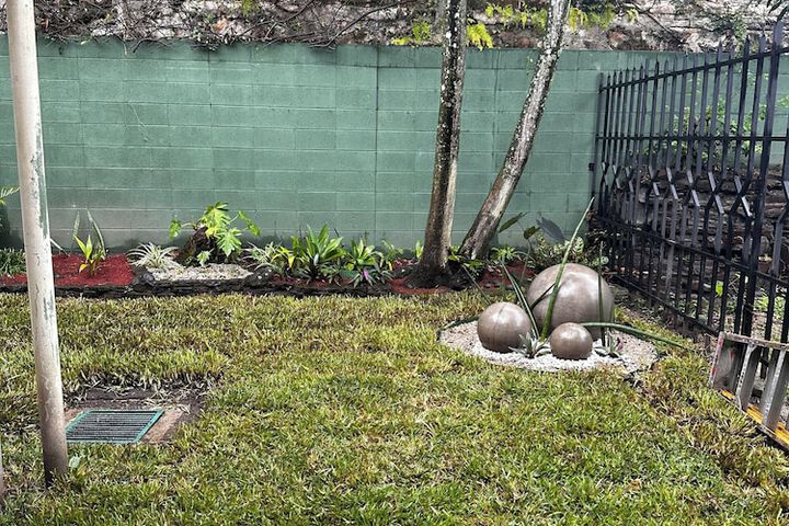Property Grounds 12 of 13